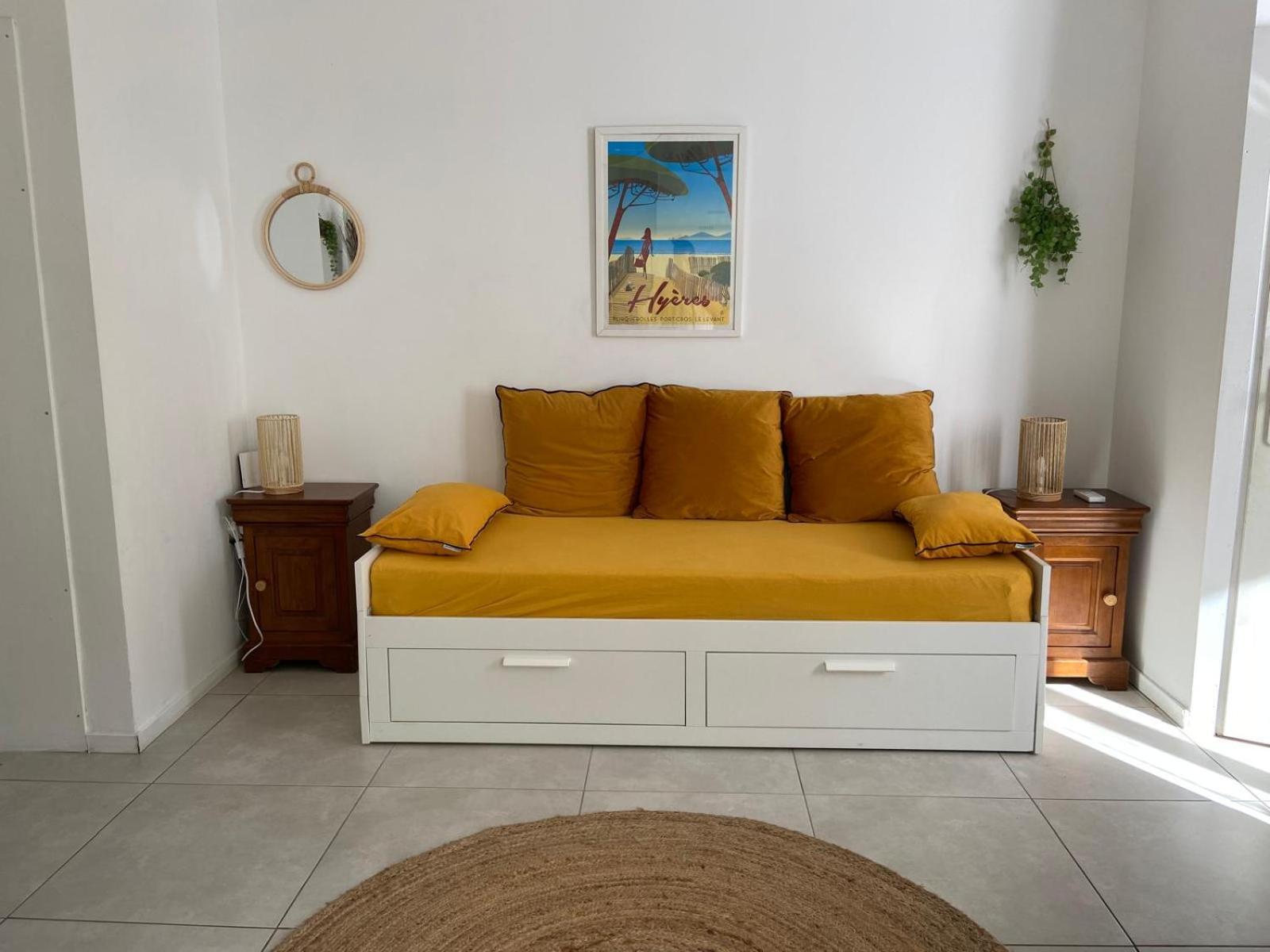 Stella Maris Bed & Breakfast Hyeres Exterior photo